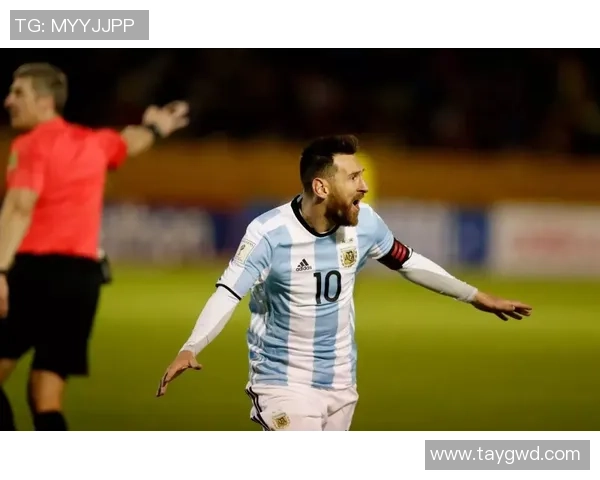 足球传奇哈吉的辉煌生涯与个人成就全解析